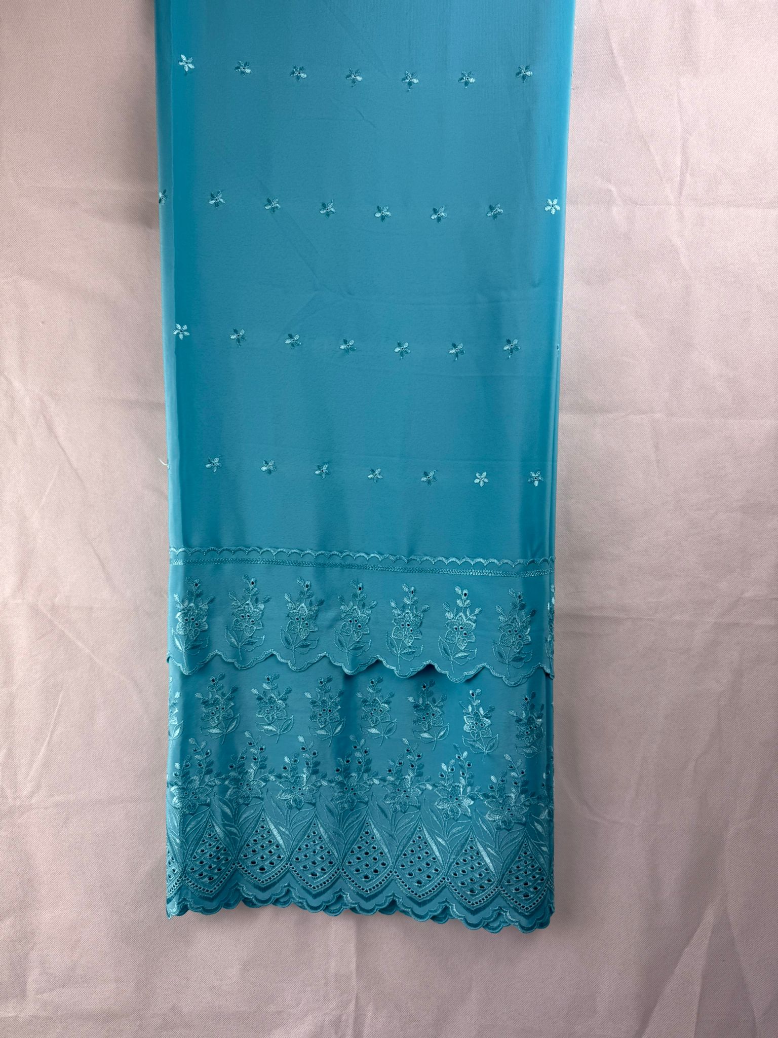 3 Metre دودامنه اول